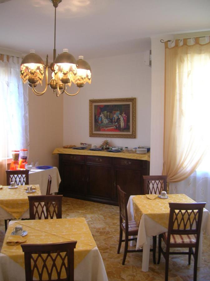 Bed And Breakfast Top Class Bari Buitenkant foto